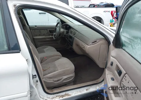 2004 Ford Taurus Ses z USA, uszkodzony, nr VIN 1FAFP55SX4G196299